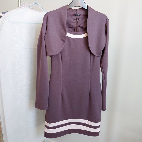 Burgundy Fitted Dress & Bolero Set - Picture 4 of 12